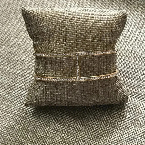 Stainless steel cubic zirconia bangle - Picture 1 of 4